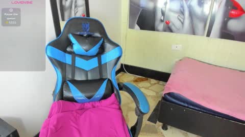 Snapshot of susan_moore29 chatting on October 24, 2025, 7:43 pm susan online show from October 24, 2025, 7:43 pm