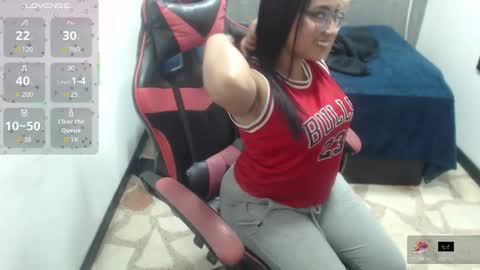 Snapshot of susan_moore29 chatting on November 28, 2025, 7:16 pm susan online show from November 28, 2025, 7:16 pm