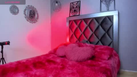Susana W online show from February 28, 2025, 12:20 pm