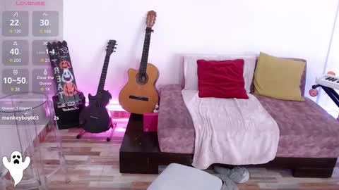 Susana hendrix    online show from October 11, 2025, 7:56 pm