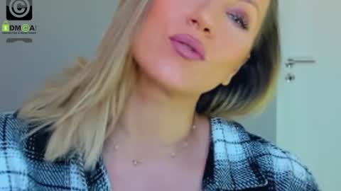 Snapshot of susanjewel chatting on December 18, 2024, 8:20 am SusanJewel online show from December 18, 2024, 8:20 am