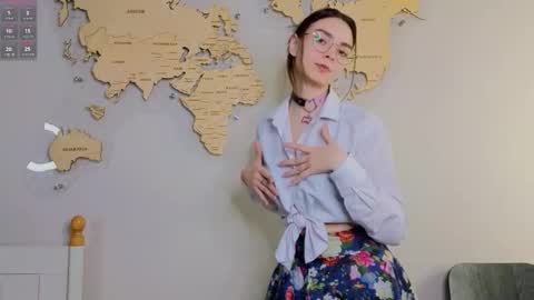 susannahtrojahn online show from March 3, 2026, 3:18 pm