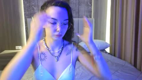 susannjohnson online show from February 5, 2026, 12:48 am