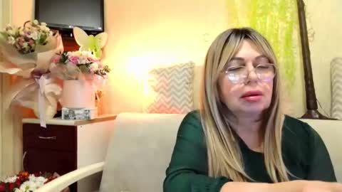 Snapshot of susiexnoreen chatting on April 22, 2026, 2:14 am SusiexNoreen online show from April 22, 2026, 2:14 am