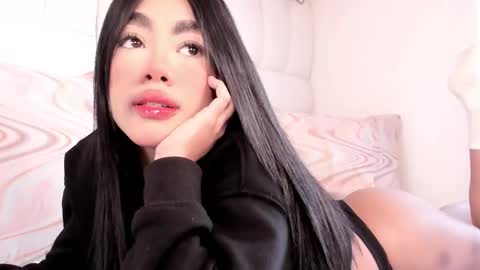 Sussie Tompsom online show from March 7, 2026, 1:08 pm