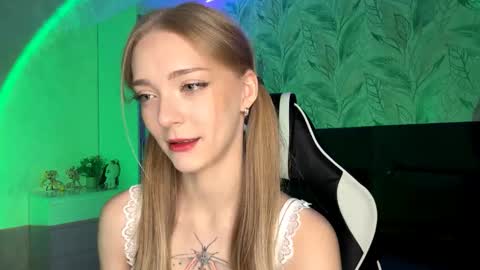 Jessica online show from November 6, 2025, 5:25 pm