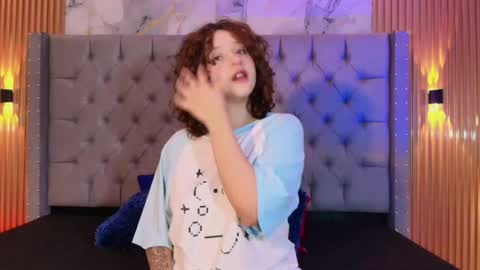 Snapshot of suxan_white chatting on September 20, 2025, 11:33 am suxan_white online show from September 20, 2025, 11:33 am