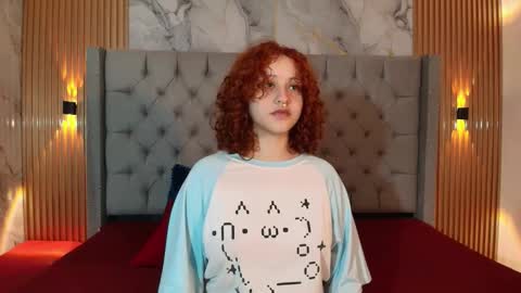 Snapshot of suxan_white chatting on October 14, 2025, 11:55 am suxan_white online show from October 14, 2025, 11:55 am