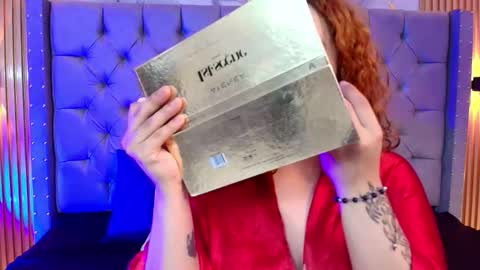 Snapshot of suxan_white chatting on February 27, 2026, 12:05 pm suxan_white online show from February 27, 2026, 12:05 pm