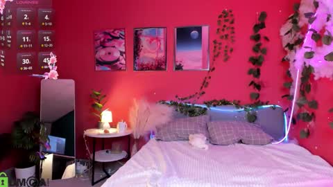 Hey Im Suzane online show from March 23, 2026, 2:59 am