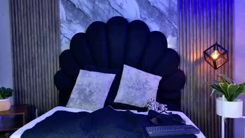 Snapshot of suzie_cox chatting on September 22, 2025, 1:24 pm suzie_cox online show from September 22, 2025, 1:24 pm