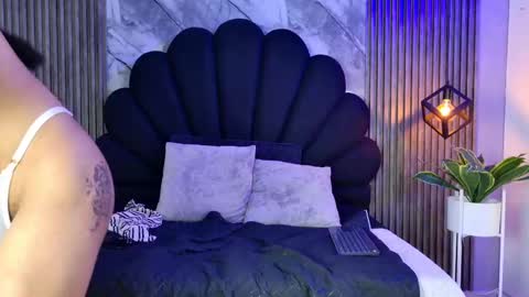 Snapshot of suzie_cox chatting on September 24, 2025, 1:25 pm suzie_cox online show from September 24, 2025, 1:25 pm