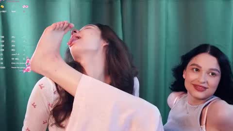 Snapshot of suziegoglia chatting on February 5, 2026, 7:24 am Kristanna online show from February 5, 2026, 7:24 am