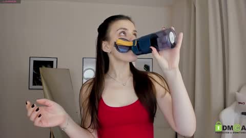 Snapshot of suzyjames chatting on February 4, 2025, 2:28 am Suzy next stream Thursday Friday Saturday online show from February 4, 2025, 2:28 am