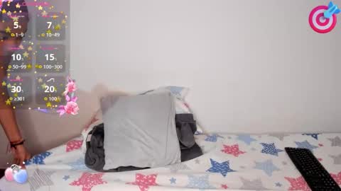 suzzann_rugg online show from November 11, 2025, 7:47 pm