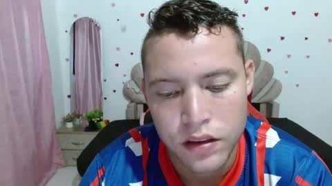 Snapshot of sven_fox723 chatting on May 17, 2026, 1:18 pm Sven online show from May 17, 2026, 1:18 pm