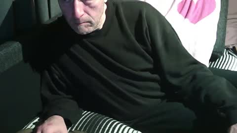 ArnSwart online show from September 25, 2025, 7:06 pm