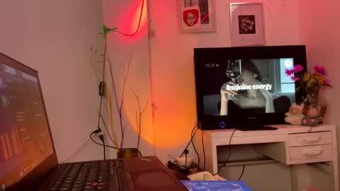 Valeria online show from February 25, 2026, 9:46 pm