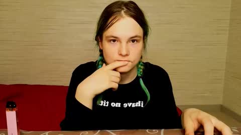 Haeyang  Torry online show from October 2, 2025, 5:47 am