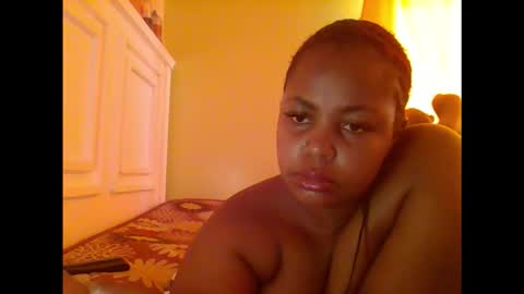Snapshot of sweet52537 chatting on October 19, 2025, 7:20 am sweet52537 online show from October 19, 2025, 7:20 am