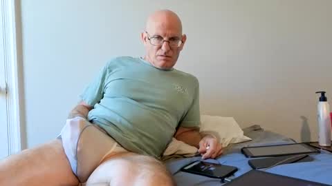 Zeppelin man online show from April 27, 2026, 2:04 pm