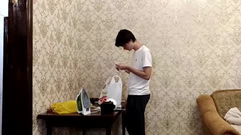 Sweet boy online show from September 9, 2025, 2:27 pm