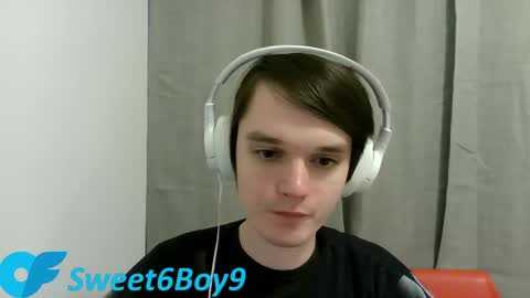 Sweet boy online show from April 22, 2026, 7:15 pm