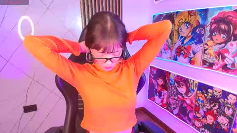 Snapshot of sweet_1angel chatting on May 21, 2026, 4:19 am Sweet 1Angel online show from May 21, 2026, 4:19 am