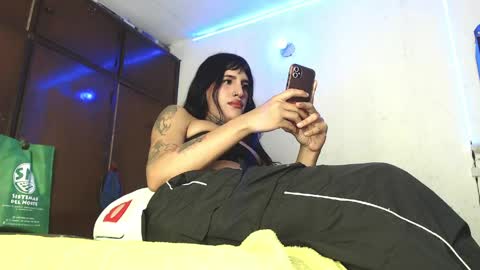 sweet__athena online show from May 16, 2026, 2:41 am