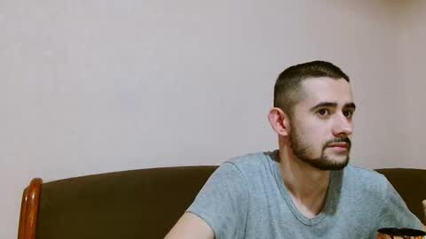 BredEmiliya online show from February 22, 2025, 3:14 pm