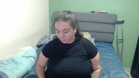 Snapshot of sweet__nikol chatting on January 27, 2025, 8:39 pm Nikol online show from January 27, 2025, 8:39 pm