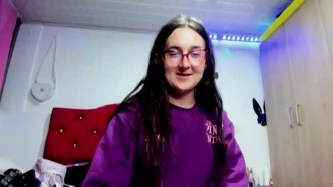 sweet__suck69bitch online show from January 20, 2025, 12:04 am