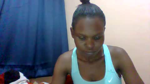 Snapshot of sweet_adora chatting on February 9, 2025, 12:08 pm sweet_adora online show from February 9, 2025, 12:08 pm