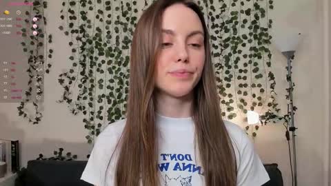 Alice online show from November 7, 2025, 8:03 am