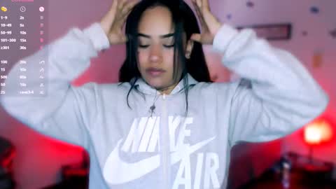 Stephanie online show from December 22, 2025, 12:57 pm