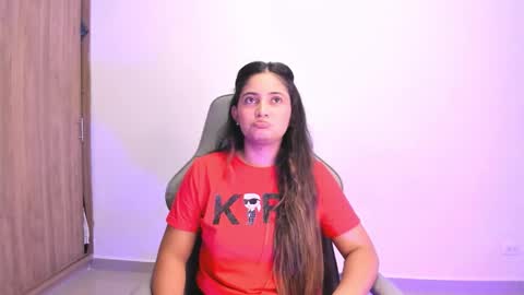 Snapshot of sweet_asheley chatting on February 14, 2026, 3:47 am Asheley online show from February 14, 2026, 3:47 am