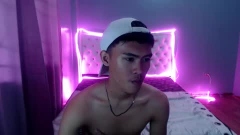 sweet_asians_fucker21 online show from December 23, 2025, 5:05 am