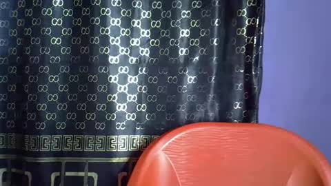 sweet baby online show from October 9, 2025, 11:52 am