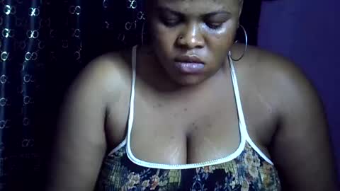 Snapshot of sweet_baby27 chatting on February 22, 2026, 2:45 am sweet baby online show from February 22, 2026, 2:45 am