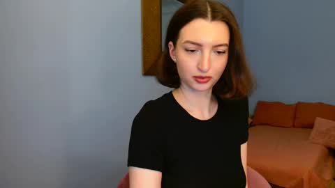 Miranda online show from December 8, 2024, 11:19 pm