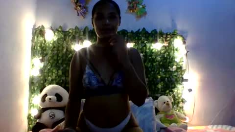 Snapshot of sweet_bigass07 chatting on April 13, 2026, 9:53 pm sweet_bigass07 online show from April 13, 2026, 9:53 pm