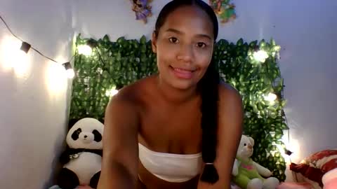 Snapshot of sweet_bigass07 chatting on April 15, 2026, 5:53 pm sweet_bigass07 online show from April 15, 2026, 5:53 pm