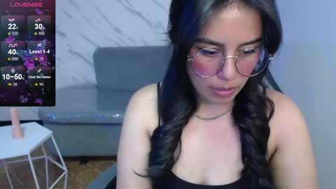 Snapshot of sweet_cam_v chatting on April 25, 2026, 8:06 pm Hi Stream 1430 to 2100pm online show from April 25, 2026, 8:06 pm