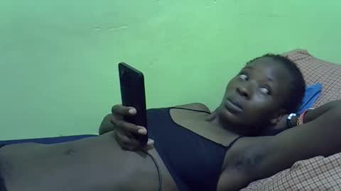 sweet_candie01 online show from December 21, 2025, 5:09 pm