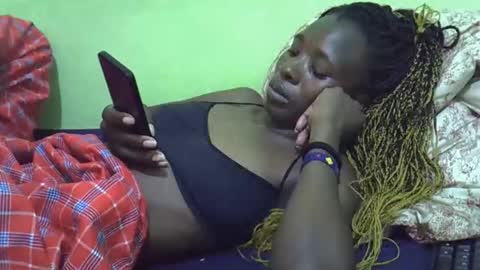 sweet_candie01 online show from March 12, 2026, 8:09 am