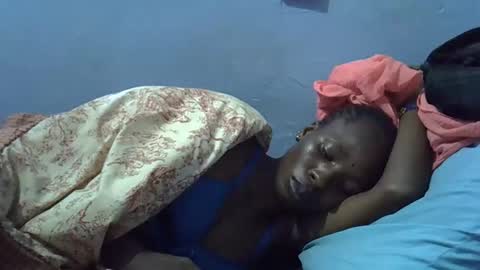 sweet_candie01 online show from April 6, 2026, 4:46 am