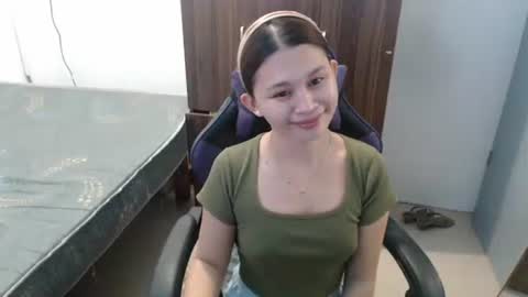 sweet_cassyxx online show from May 9, 2026, 12:32 pm