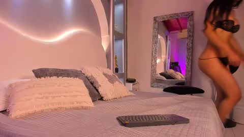 Snapshot of sweet_celeste05 chatting on February 4, 2026, 8:03 pm Sweet celeste05 online show from February 4, 2026, 8:03 pm