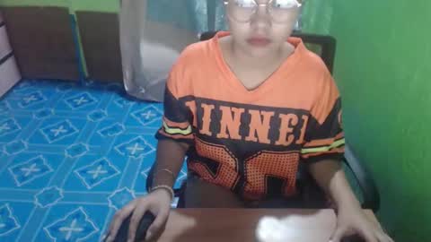 Snapshot of sweet_czylle chatting on January 15, 2026, 12:15 am sweet_czylle online show from January 15, 2026, 12:15 am