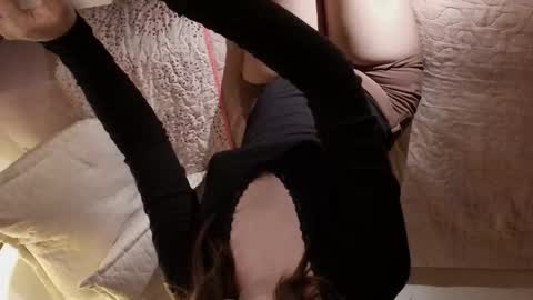 Dalia online show from February 12, 2026, 1:44 am